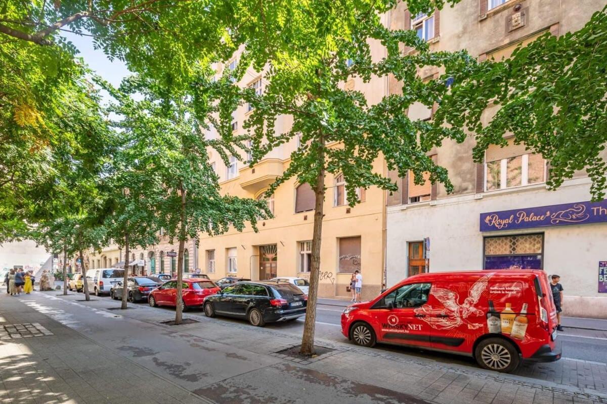 Ultra Central Studio Budapest Exterior photo